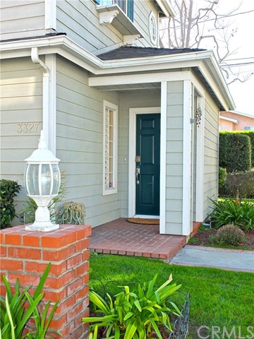 3327 California Avenue, Signal Hill, CA 90755