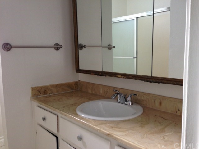 545 Chestnut Avenue, Long Beach, CA 90802