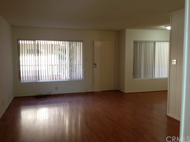 545 Chestnut Avenue, Long Beach, CA 90802