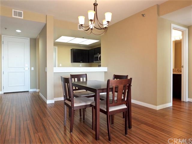 525 East Seaside Way, Long Beach, CA 90802