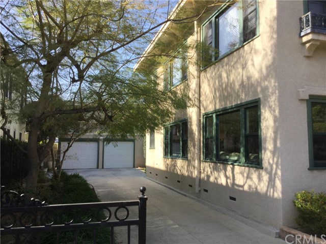 35 Cherry Avenue, Long Beach, CA 90802
