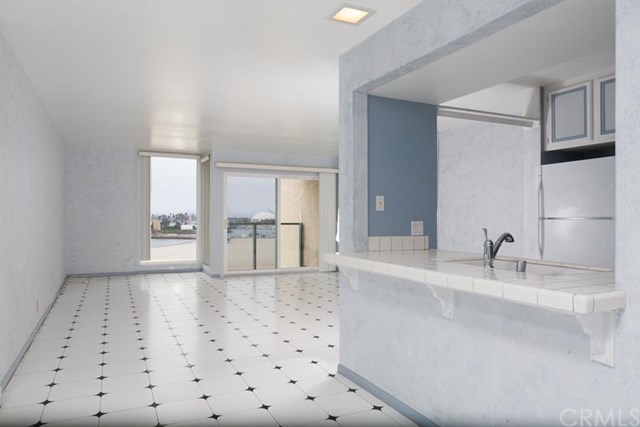 1 3rd Place, Long Beach, CA 90802