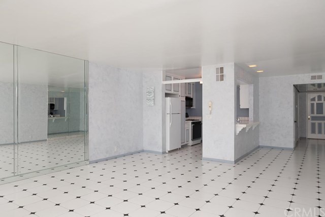 1 3rd Place, Long Beach, CA 90802