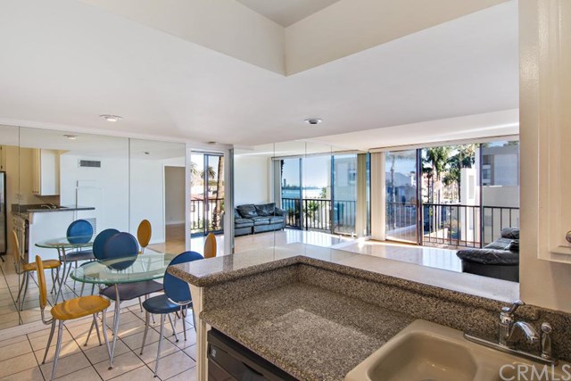 1750 E Ocean Blvd, Long Beach, United States 90802