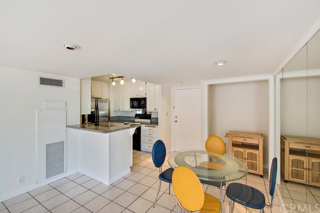1750 E Ocean Blvd, Long Beach, United States 90802