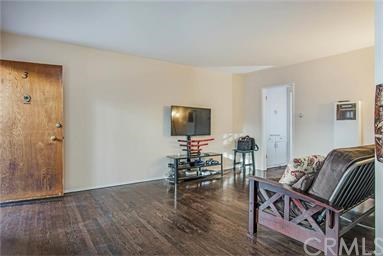 1057 E 3rd Street, Long Beach, CA 90802
