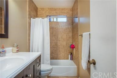 1057 E 3rd Street, Long Beach, CA 90802
