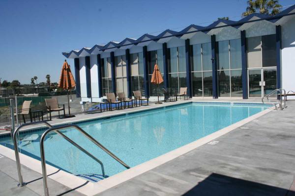 Belmont Shores6232 BEACHCOMBERLong Beach, CA 90803