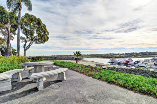 Belmont Shores6260 GOLDEN SANDSLong Beach, CA 90803