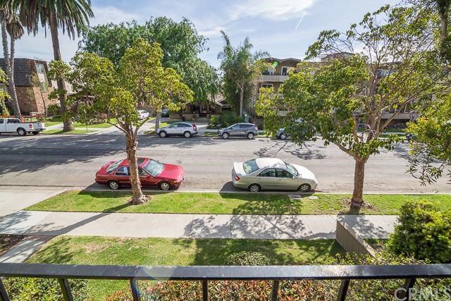 2319 East 2nd Street, Long Beach, CA 90803