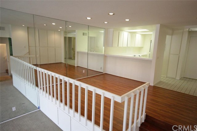 6120Marina Pacifica DrN, Long Beach, United States 90803