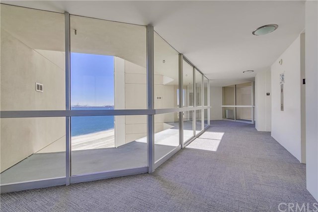 2999 E Ocean Blvd, Long Beach, United States 90803