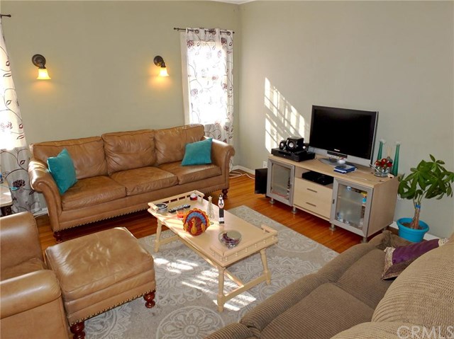 1381 Park Avenue, Long Beach, CA 90804