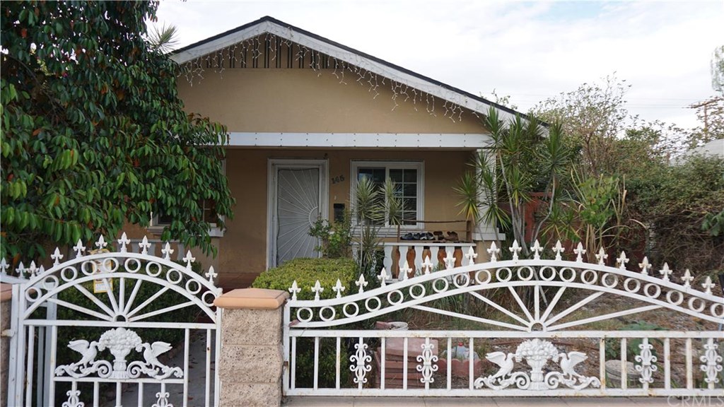 145 East Ellis Street, Long Beach, CA 90805