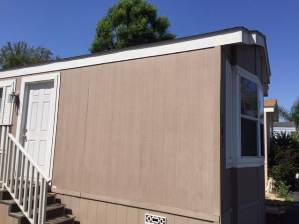 Las Brisas 400 E Arbor St #503Long Beach, CA 90805