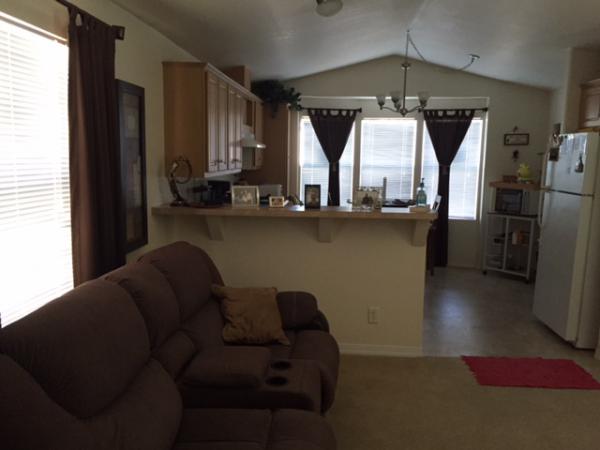 Las Brisas 400 E Arbor St #503Long Beach, CA 90805