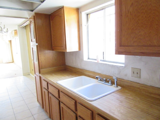 315 E Coolidge StLong Beach, CA, 90805Los Angeles County