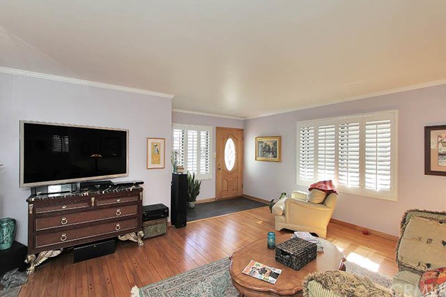 3629 Radnor Avenue, Long Beach, CA 90808