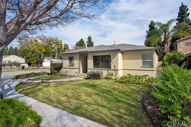 3390 Lees Avenue, Long Beach, CA 90808
