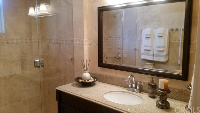1044 Chestnut Avenue, Long Beach, CA 90813