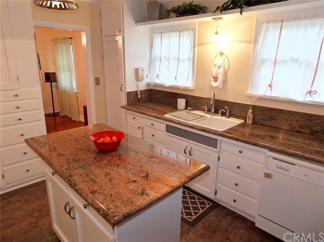 681 Mira Mar Avenue, Long Beach, CA 90814