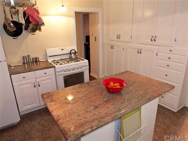 681 Mira Mar Avenue, Long Beach, CA 90814