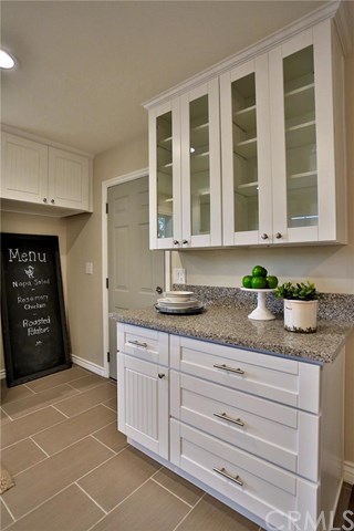 2022Stevely Ave, Long Beach, United States 90815