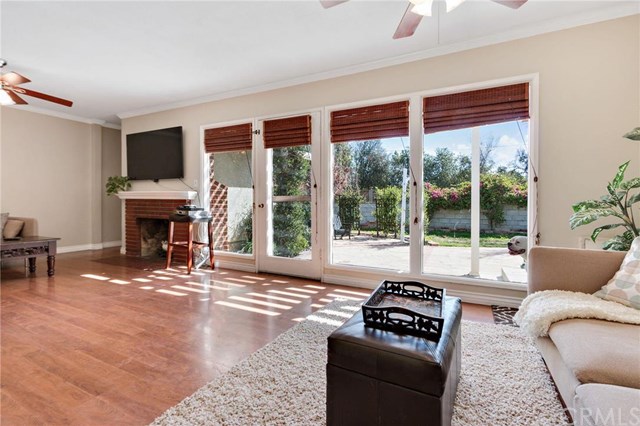 5724 East Walton Street, Long Beach, CA 90815