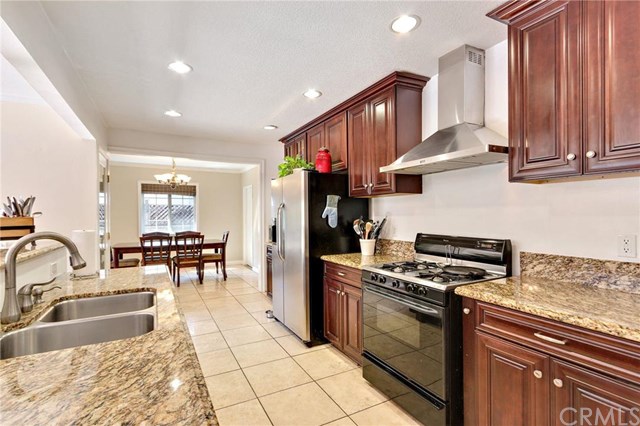 5724 East Walton Street, Long Beach, CA 90815