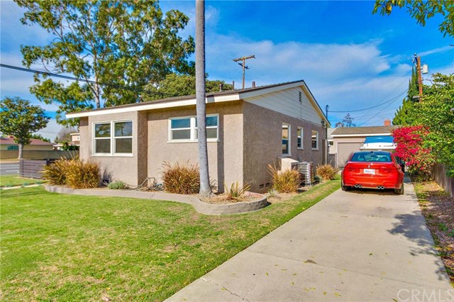 2336 Stearnlee Avenue, Long Beach, CA 90815