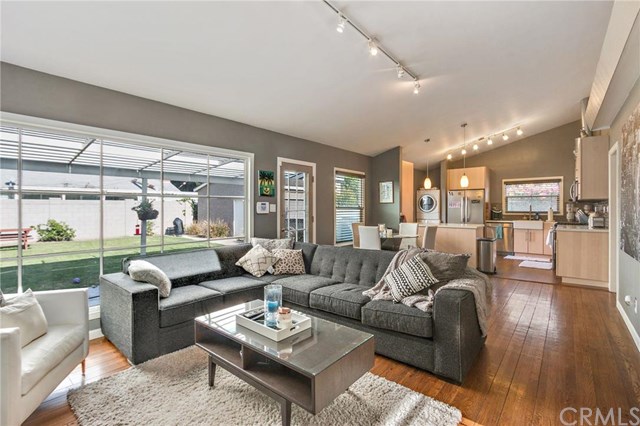 2336 Stearnlee Avenue, Long Beach, CA 90815