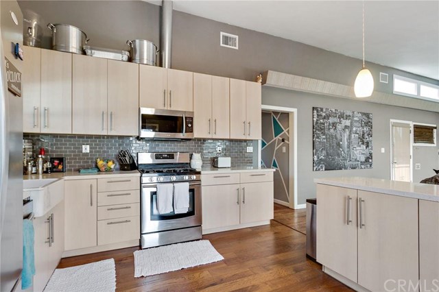 2336 Stearnlee Avenue, Long Beach, CA 90815