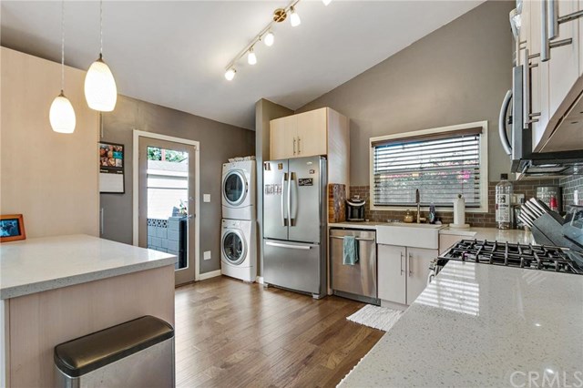 2336 Stearnlee Avenue, Long Beach, CA 90815