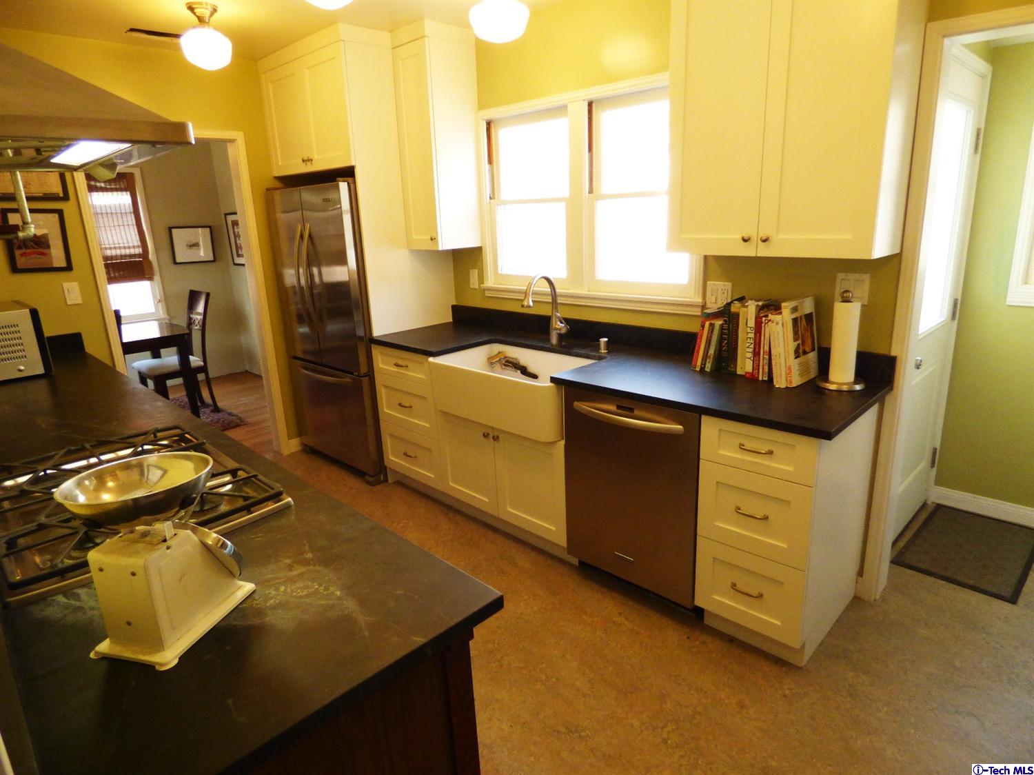 465 wapello Street, Altadena, CA 91001