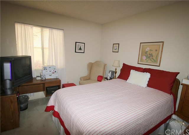 569 Elkhorn Drive, Duarte, CA 91010