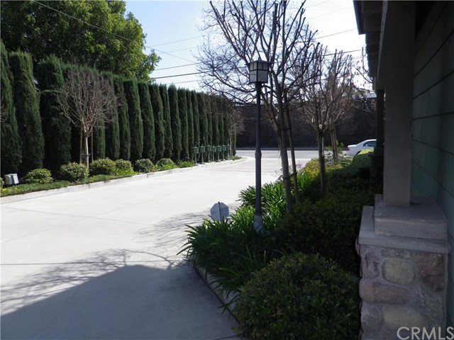 335 West Central Avenue, Monrovia, CA 91016