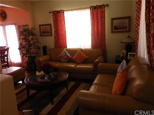 335 West Central Avenue, Monrovia, CA 91016