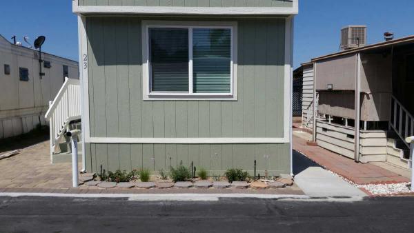 8100 Foothill #23