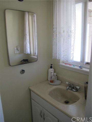 8445 Hillrose Street, Sunland, CA 91040