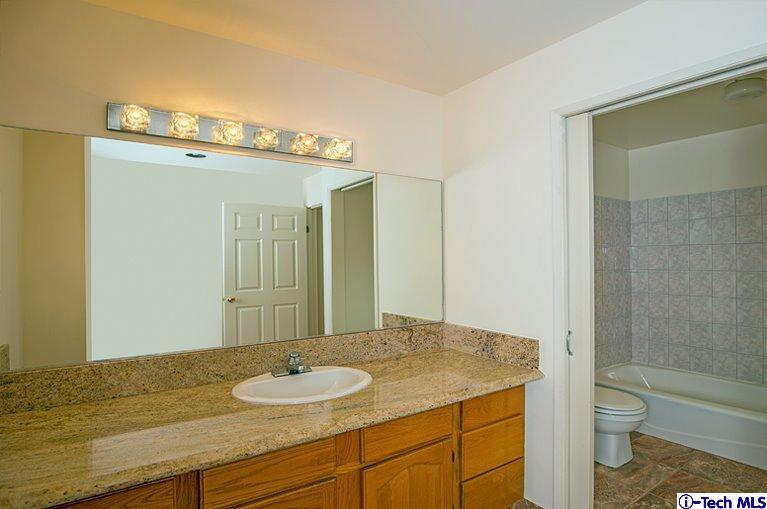 9632 Hillhaven Avenue, Tujunga, CA 91042
