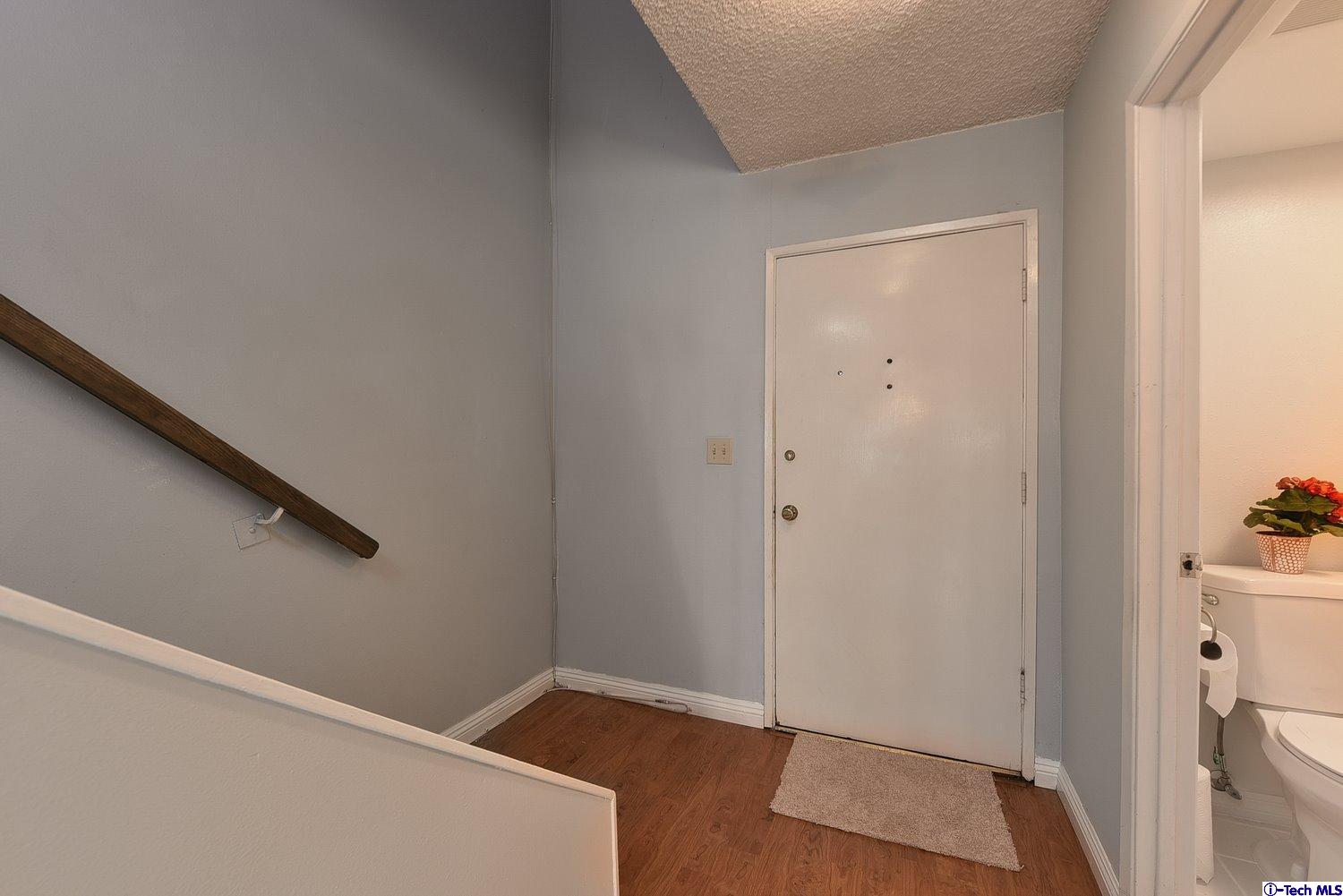 2455 Loma Vista Street, Pasadena, CA 91104
