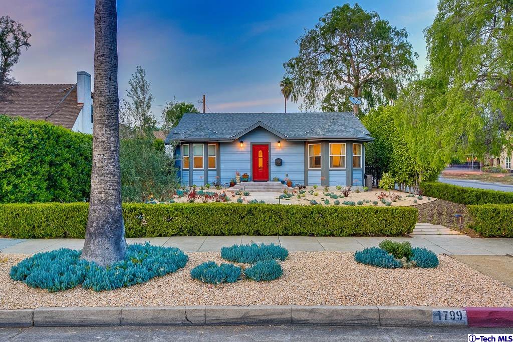 1799 Rose Villa St