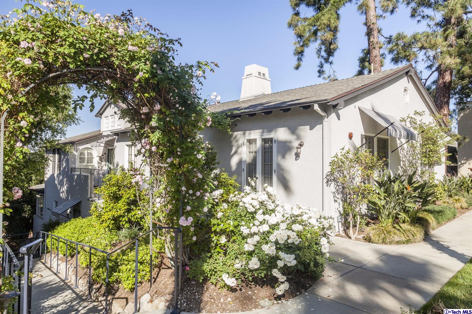 1799 Rose Villa St