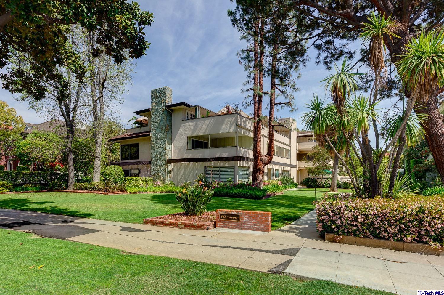 1799 Rose Villa St