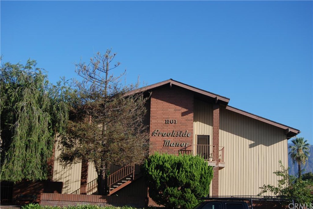 2444 E Del Mar Blvd