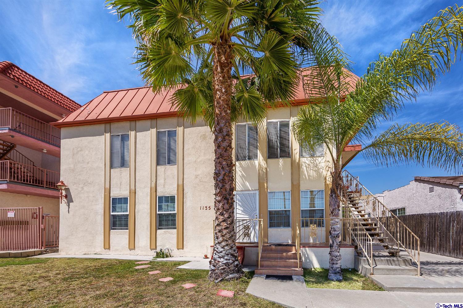 2444 E Del Mar Blvd