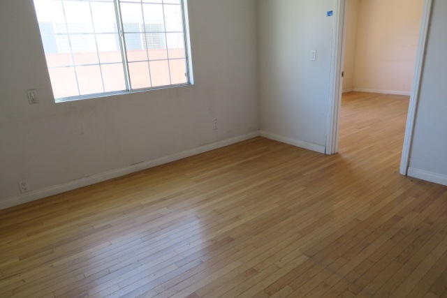 667-669 W Wilson AveGlendale, CA, 91203Los Angeles County