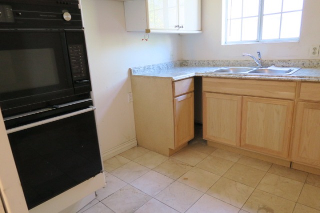 667-669 W Wilson AveGlendale, CA, 91203Los Angeles County