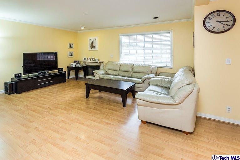3312 Honolulu Avenue, La Crescenta, CA 91214