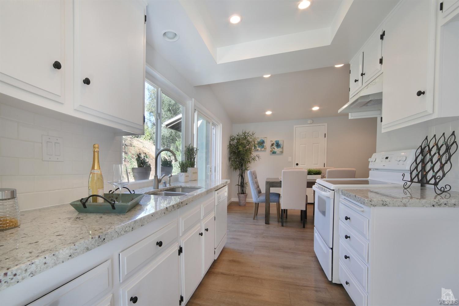 29486 Trailway Lane, Agoura Hills, CA 91301